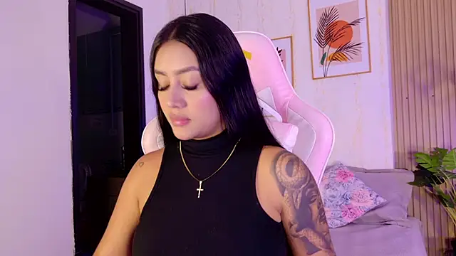 CameronCollins  online show from February 2026 07:41:01 PM