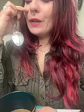 Snapshot of LunaMoongirl chatting on January 2025 10:28:02 AM LunaMoongirl online show from January 2025 10:28:02 AM