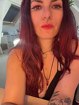 LunaMoongirl online show from July 2026 05:26:02 PM