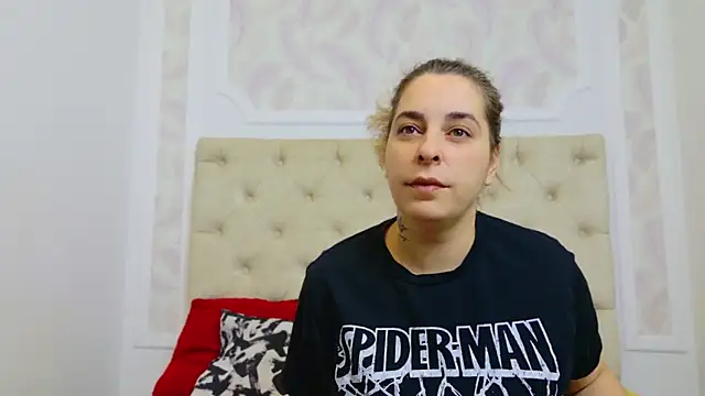 KarinaNoir online show from February 2025 05:20:02 AM