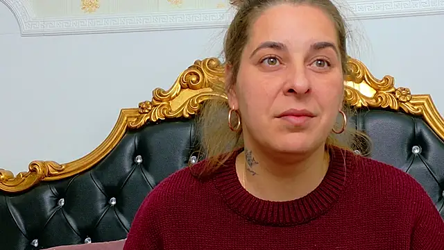 KarinaNoir online show from May 2026 03:57:02 AM