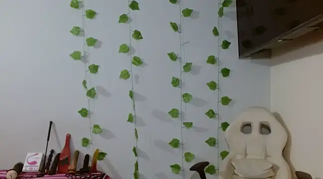 Snapshot of _diamondpamela chatting on January 2025 09:42:02 PM diamondpamela online show from January 2025 09:42:02 PM