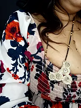 Snapshot of SIDDHAA--897 chatting on September 2025 09:42:02 AM SIDDHAA--897 online show from September 2025 09:42:02 AM