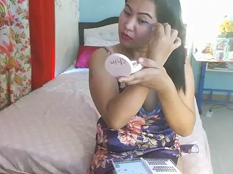 Snapshot of PearlOfAsia21 chatting on February 2026 09:20:01 AM PearlOfAsia21 online show from February 2026 09:20:01 AM