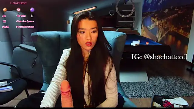 Snapshot of shachatteof chatting on November 2025 09:48:02 AM shachatteof online show from November 2025 09:48:02 AM