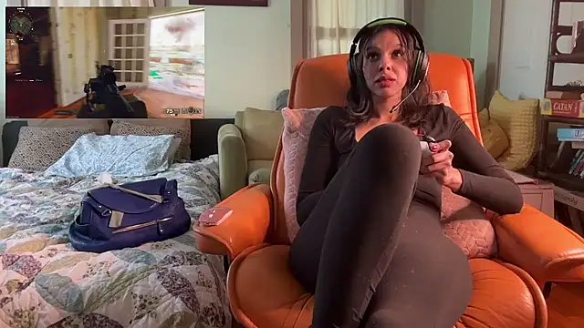 queendab626 online show from January 2025 06:34:02 PM