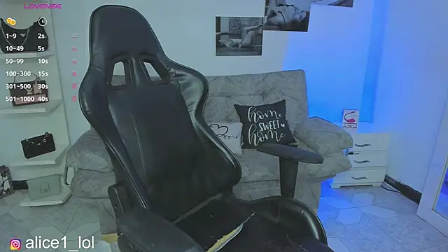 Snapshot of candy_alicee chatting on December 2025 11:30:02 AM candy alicee online show from December 2025 11:30:02 AM