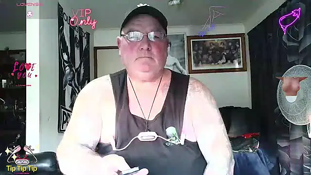 Snapshot of HOTANAL chatting on May 2026 06:11:02 AM HOTANAL online show from May 2026 06:11:02 AM