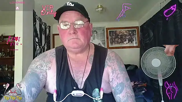 Snapshot of HOTANAL chatting on June 2026 02:49:01 AM HOTANAL online show from June 2026 02:49:01 AM