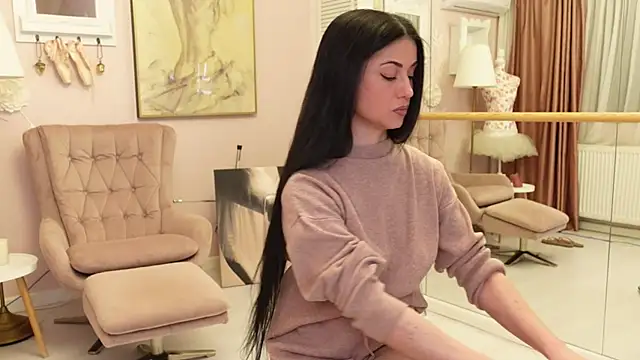 Snapshot of OliviaSirena chatting on February 2025 09:48:01 PM OliviaSirena online show from February 2025 09:48:01 PM