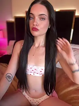 KarissaChantelle online show from May 2026 03:39:01 PM