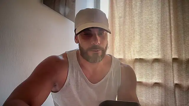 romeolovedark online show from March 2026 04:02:02 PM