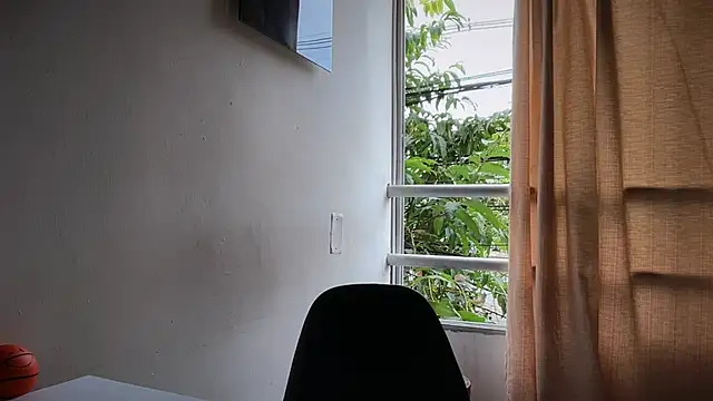 romeolovedark online show from May 2026 01:41:01 PM