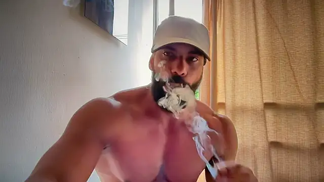 romeolovedark online show from May 2026 12:23:02 PM