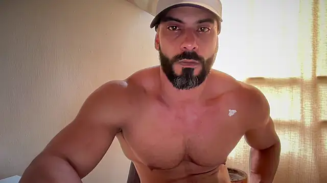 romeolovedark online show from May 2026 02:01:02 PM