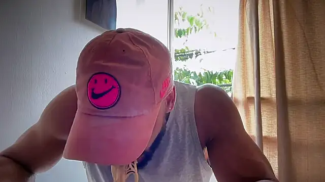 romeolovedark online show from July 2026 06:14:01 PM