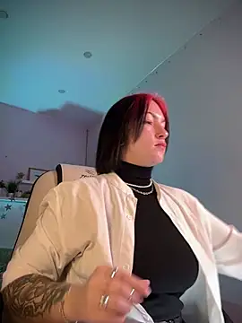 IvyHoney online show from January 2025 06:31:01 AM