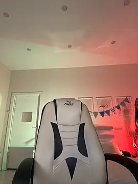 IvyHoney online show from September 2025 07:57:02 AM