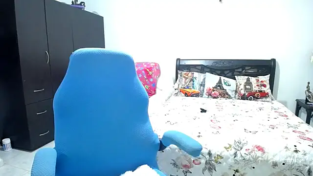 Xiimen online show from November 2025 10:52:02 PM