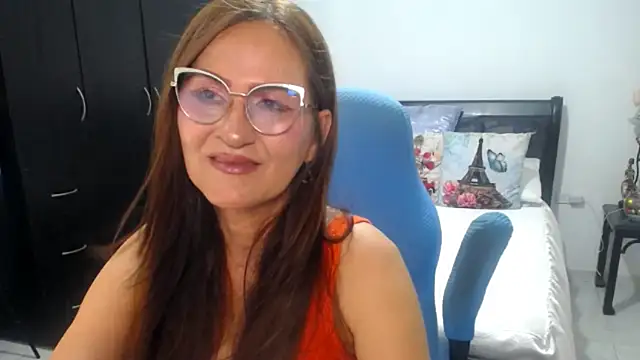 Xiimen online show from May 2026 09:20:02 PM