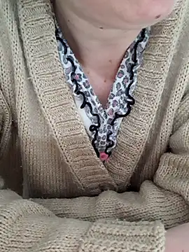 Moi Lina online show from January 2025 11:55:01 PM