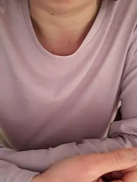 Moi Lina online show from February 2026 12:41:01 AM