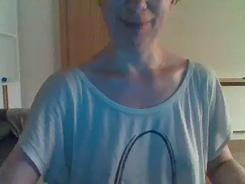 Moi Lina online show from July 2026 09:25:02 PM