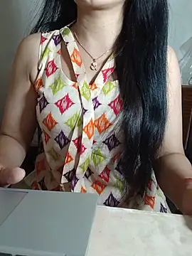 Chanchal--Navya online show from May 2026 06:28:02 PM