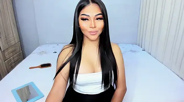 Snapshot of shantal_r0mance chatting on February 2025 01:54:01 AM shantal r0mance online show from February 2025 01:54:01 AM