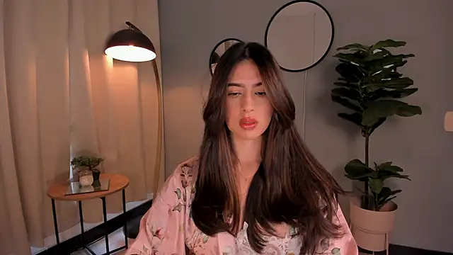 LiaPearce online show from March 2025 12:56:02 PM