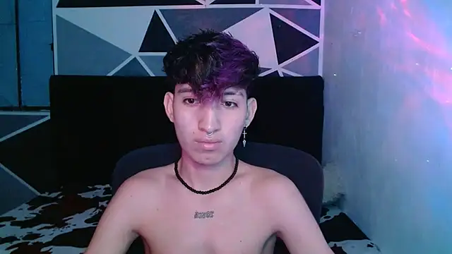 Snapshot of littlextreme chatting on December 2024 04:18:01 AM littlextreme online show from December 2024 04:18:01 AM