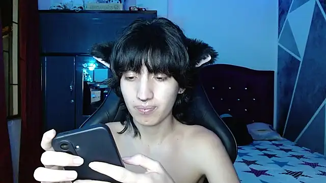 littlextreme online show from July 2026 02:58:01 AM