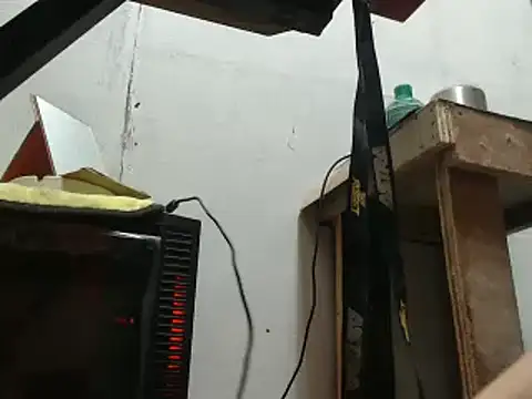 Snapshot of 30cmUncutSelfsucker chatting on January 2025 06:05:01 AM 30cmUncutSelfsucker online show from January 2025 06:05:01 AM