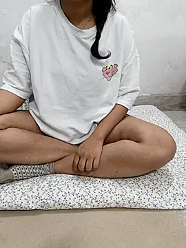 Snapshot of Rubyrosemumbai chatting on October 2025 05:07:02 AM Rubyrosemumbai online show from October 2025 05:07:02 AM