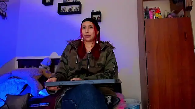 Snapshot of Cheerryll chatting on March 2025 03:32:02 AM Cheerryll online show from March 2025 03:32:02 AM