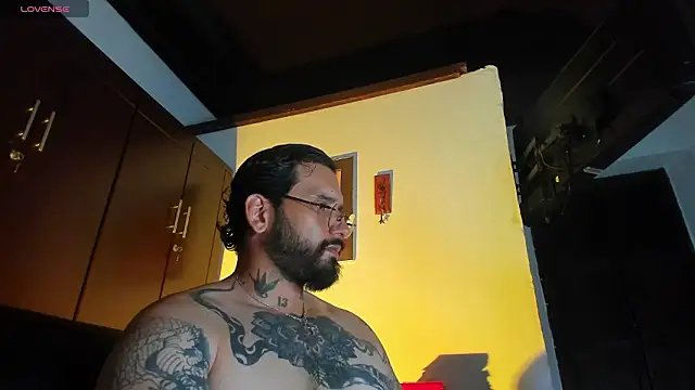 CamiloGray  online show from March 2026 02:46:02 PM