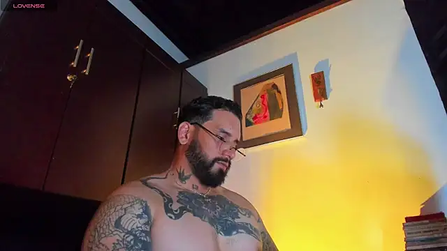 CamiloGray  online show from May 2026 02:45:01 PM