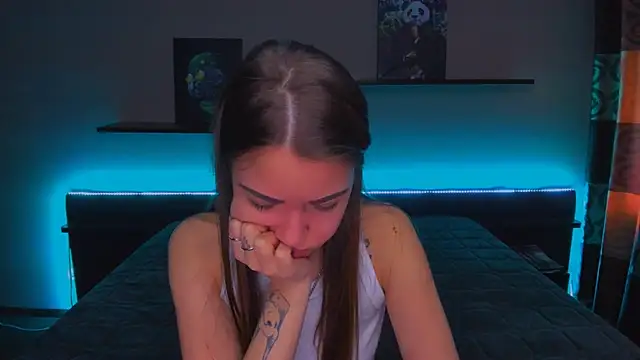 AlexaBarkley online show from March 2025 03:12:01 AM