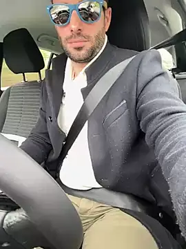 Snapshot of Simon-tem chatting on March 2025 02:42:02 PM Simon-tem online show from March 2025 02:42:02 PM