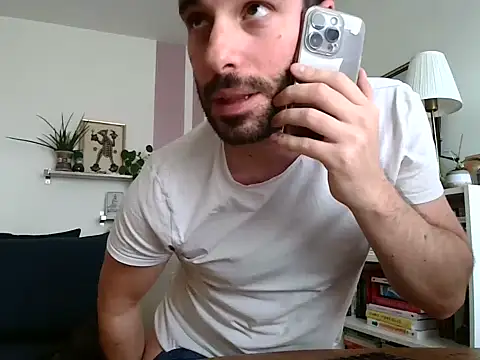 Snapshot of Simon-tem chatting on January 2026 01:49:02 PM Simon-tem online show from January 2026 01:49:02 PM