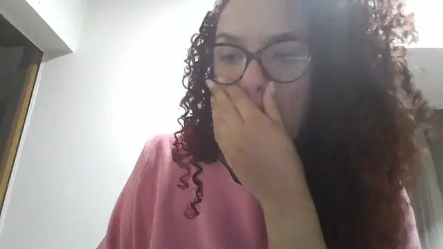 amorcaradepau  online show from May 2026 11:57:01 PM