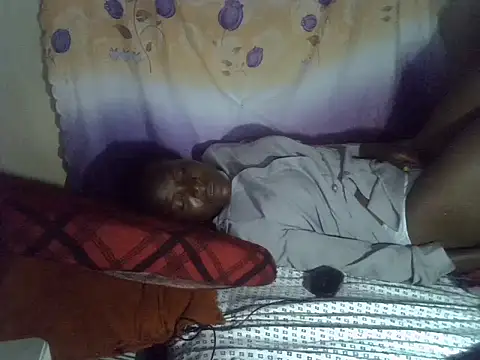 Snapshot of cute-shamza chatting on April 2026 07:58:01 PM cute-shamza online show from April 2026 07:58:01 PM