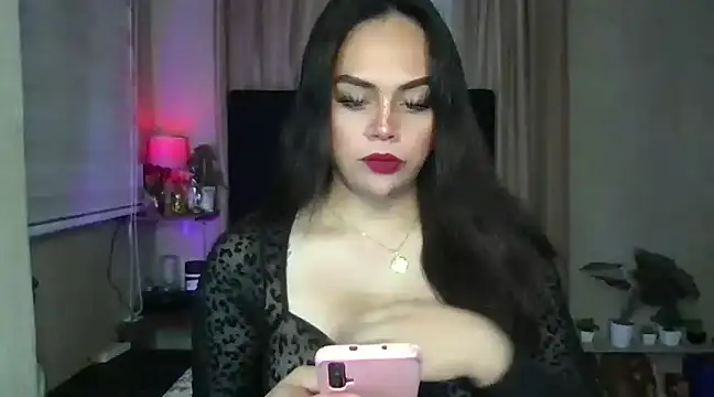 Snapshot of _MissKhimberlyXxx_ chatting on January 2025 12:20:02 PM MissKhimberlyXxx online show from January 2025 12:20:02 PM