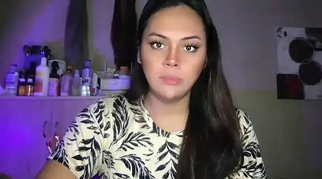 Snapshot of _MissKhimberlyXxx_ chatting on February 2025 02:59:01 AM MissKhimberlyXxx online show from February 2025 02:59:01 AM