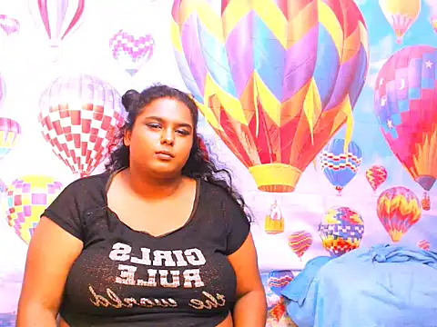 Snapshot of Indianfairy99 chatting on January 2025 01:15:01 AM Indianfairy99 online show from January 2025 01:15:01 AM