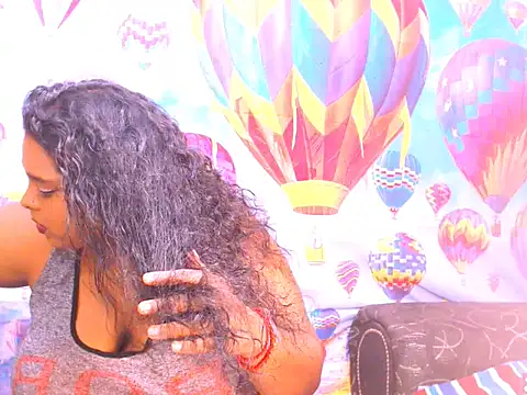 Snapshot of Indianfairy99 chatting on January 2025 05:00:01 PM Indianfairy99 online show from January 2025 05:00:01 PM