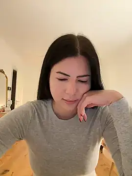 clairewntr online show from January 2025 07:27:01 PM