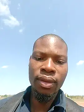 Snapshot of Malibongwe17 chatting on October 2025 07:39:02 AM Malibongwe17 online show from October 2025 07:39:02 AM