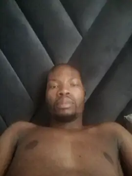 Snapshot of Malibongwe17 chatting on December 2025 08:01:02 AM Malibongwe17 online show from December 2025 08:01:02 AM