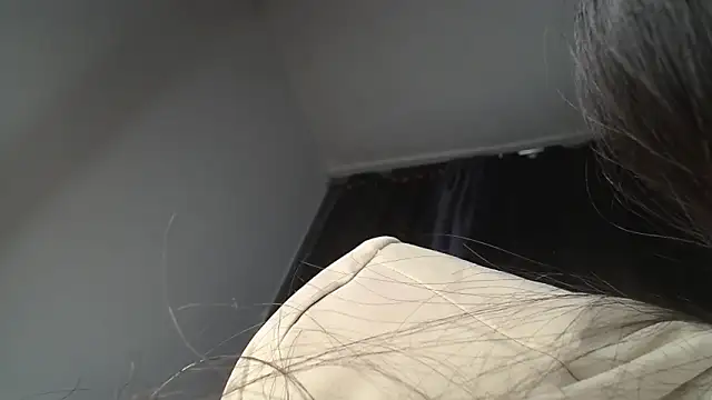 Snapshot of _Danna chatting on December 2024 01:56:02 AM Danna online show from December 2024 01:56:02 AM